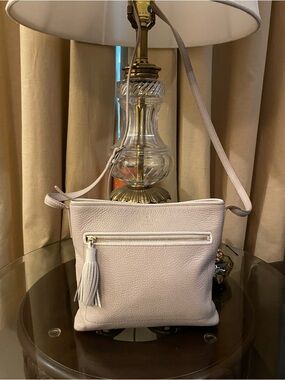 Kate Spade please check all picture of condition